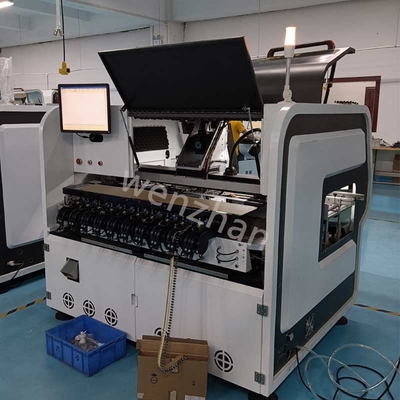 Plug de inserção de terminais de alta velocidade em THT Pick and Place Machine Máquina de inserção radial automática